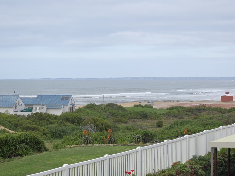 3 Bedroom Property for Sale in Aston Bay Eastern Cape